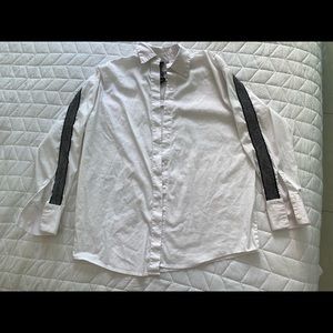 White shirt with a houndstooth pattern